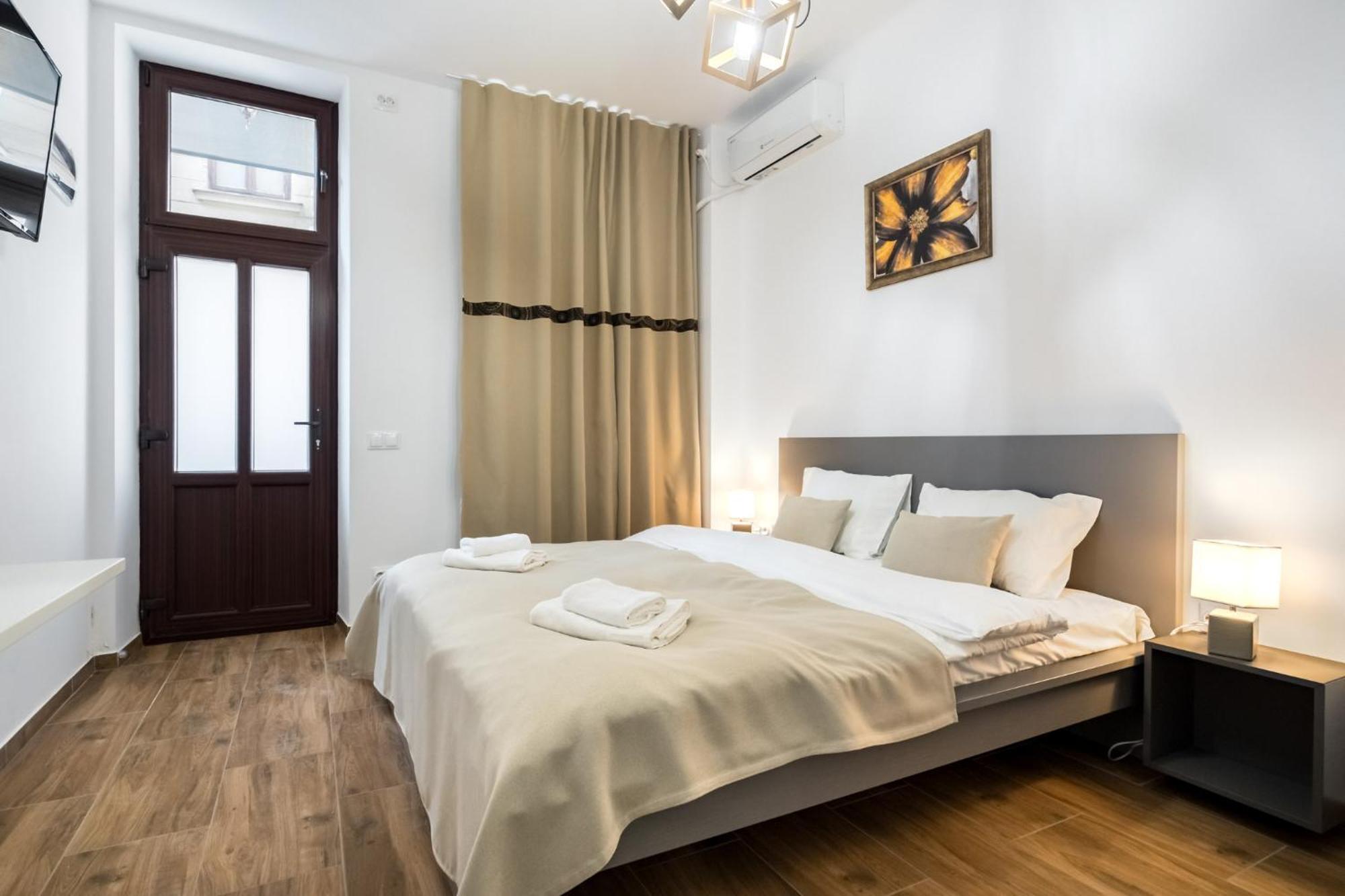 Urban Walls Apartments 5B Bukarest Exterior foto