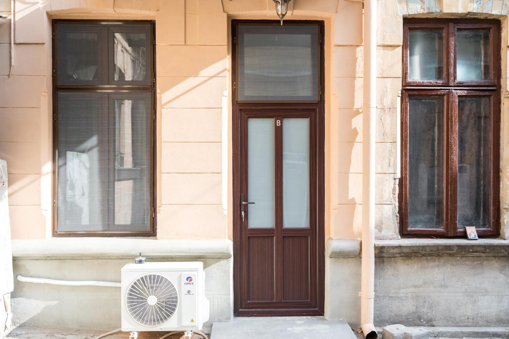 Urban Walls Apartments 5B Bukarest Exterior foto